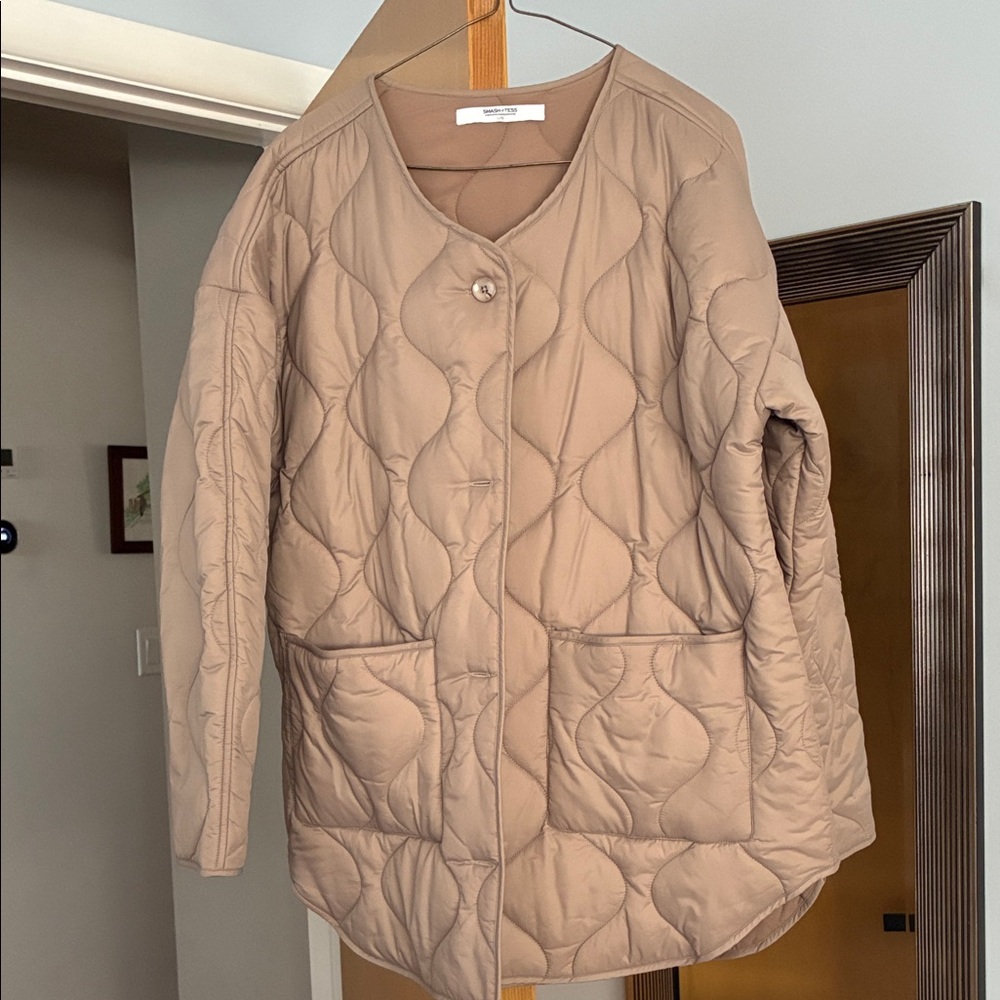 Smash + Tess Women's Tan Quilted Puffer Jacket